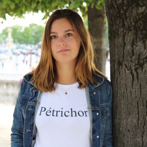 Le t-shirt Pétrichor femme par l'atelier jour de lune